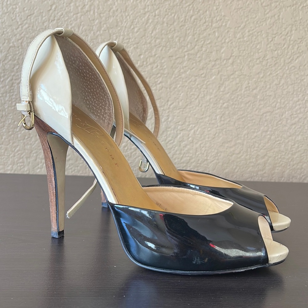 Ivanka Trump Women's Bulbli Two Piece Closed Back Platform Peep Toes